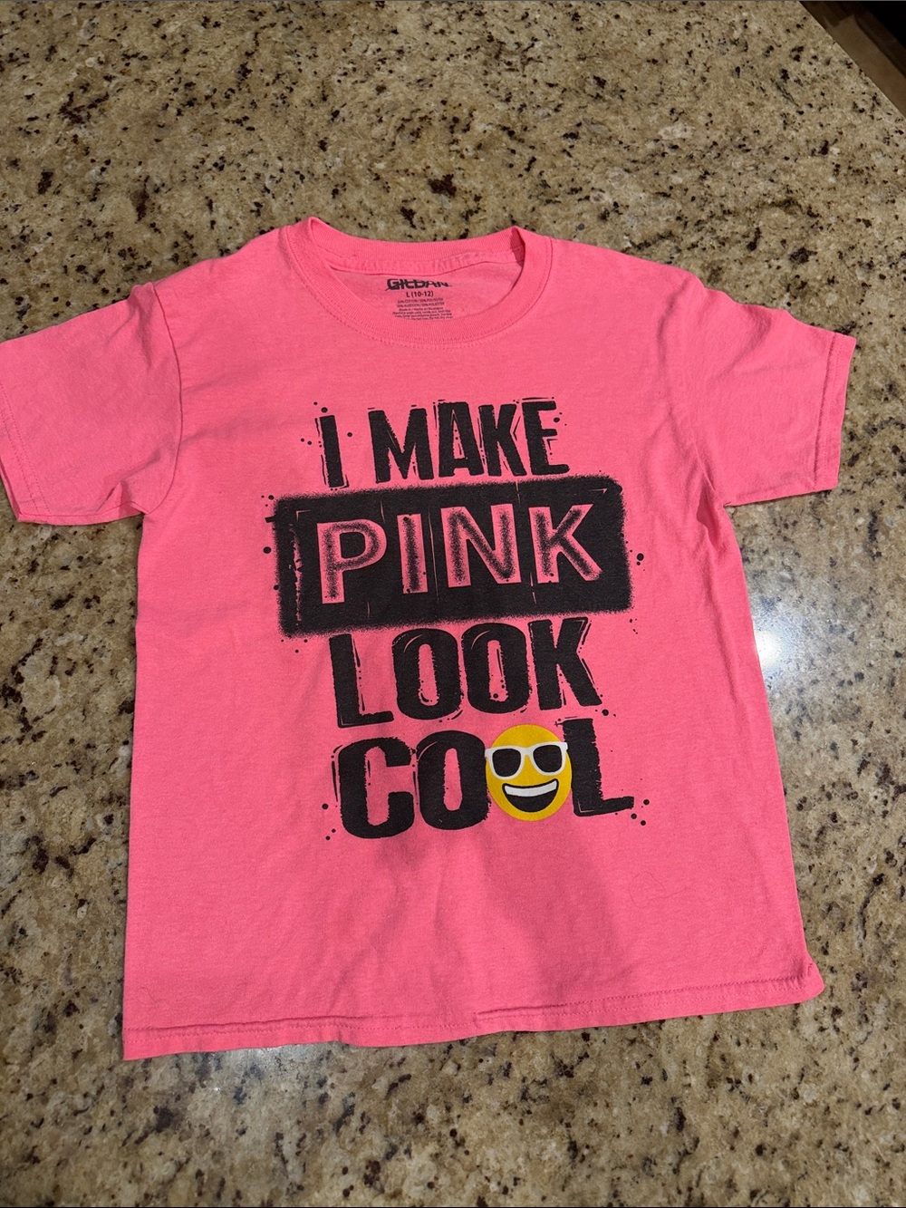 Gildan Kids Pink Graphic Tee "I Make Pink Look Cool" Size L (10-12)